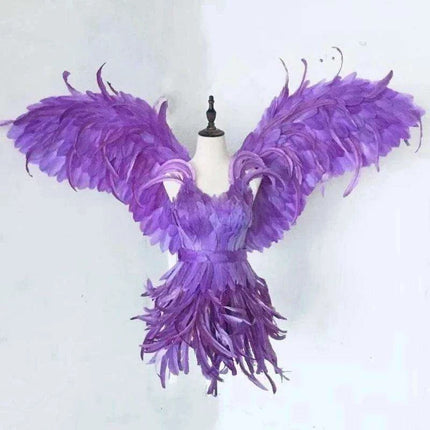 Radiant Golden Feathered Fairy Wings - Perfect for Halloween, Cosplay, and Stylish Dress-Up Events for Girls - Très Elite