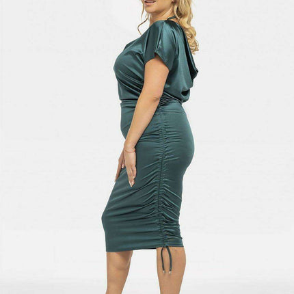 Radiant Nighttime Charm Plus Size Dress - Très Elite