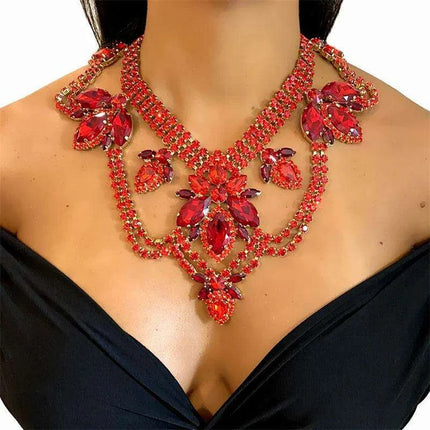 Radiant Rhinestone Jewelry Set - Elegant Necklace and Earring Duo for Fashion Enthusiasts - Très Elite