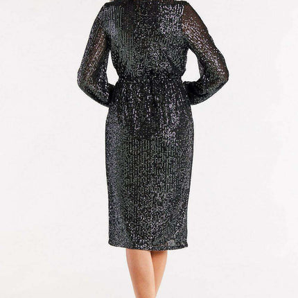 Radiant Sequined Gown with Flared Hem - Très Elite