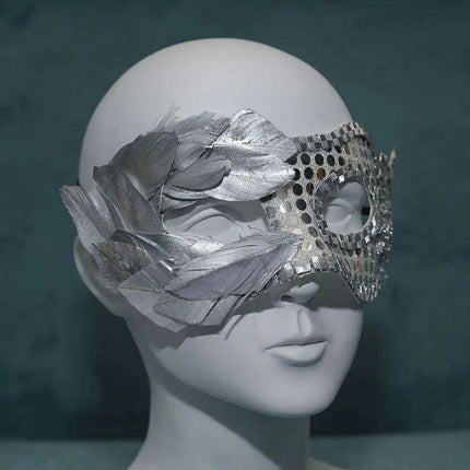 Radiant Silver Sequin & Feather Masquerade Mask - Stylish Venetian Affair - Très Elite