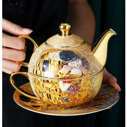 Regal Elegance: European Aristocracy Inspired Fine Bone China Tea Set with Exquisite Lady's Portrait - Très Elite
