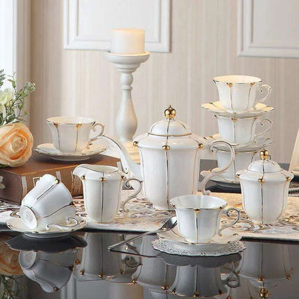 Regal Elegance Gold Pearl Bone China Tea and Coffee Set - Sophisticated Collection for Luxurious Teatime - Très Elite