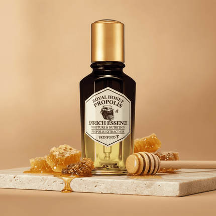 Regal Honey Propolis Rejuvenating Elixir - Ultimate Skin Nourishment Serum.