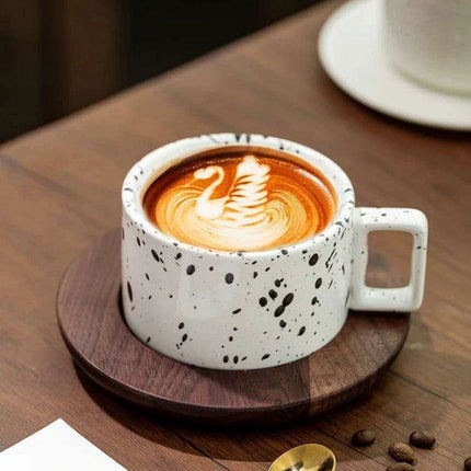 Retro Ceramic Mug and Spoon Set - Charming 320ml Drinkware for a Thoughtful Gift - Très Elite