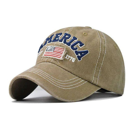Retro Cowboy Embroidered Unisex Adjustable Baseball Cap - Year-Round Sunscreen Hat - Très Elite