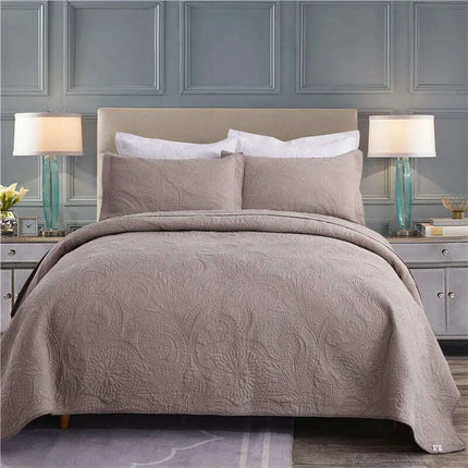 Reversible Ultra Soft 100% Cotton Bedspread Ensemble with Pillow Shams – Chic All-Season Quilted Bedding Set (3/5 Pieces) - Très Elite