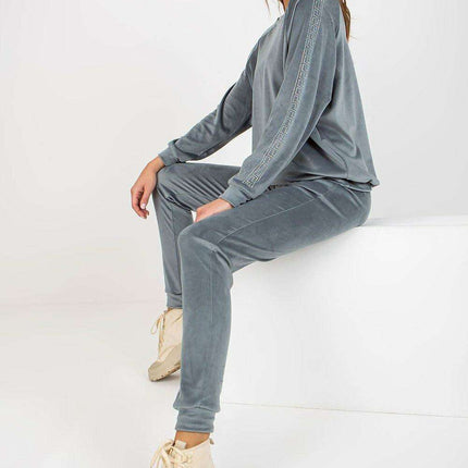 Rhinestone-Embellished Luxurious Velour Lounge Set - Très Elite
