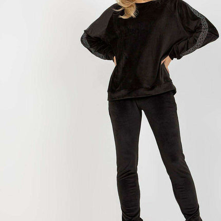 Rhinestone-Embellished Luxurious Velour Lounge Set - Très Elite
