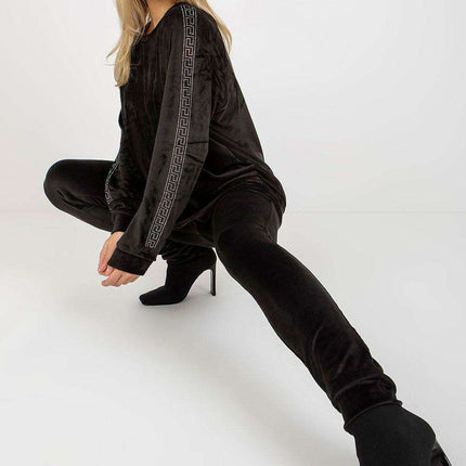 Rhinestone-Embellished Luxurious Velour Lounge Set - Très Elite