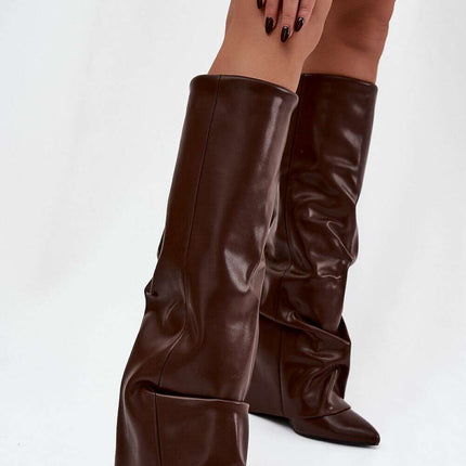 Rolled Upper Heeled Boots – Column Heel & Insulation | Très Elite - Très Elite
