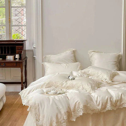 Romantic Chic French Lace Bedding Ensemble - Luxurious 1000TC Egyptian Cotton Duvet Cover, Sheets & Pillowcases Set - Très Elite