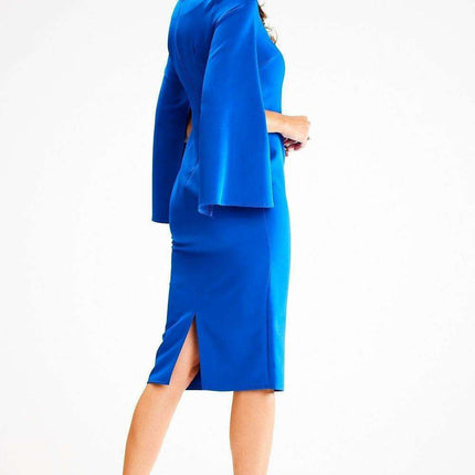 Romantic Heart Neckline Midi Dress with Stylish Slit Sleeves for Elegant Events - Très Elite