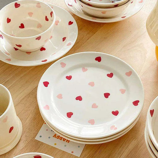 Romantic Heart-Shaped Ceramic Dinnerware for Memorable Dining Moments - Très Elite