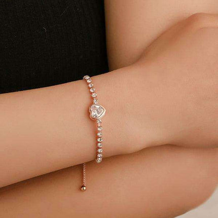 Rose Gold Heart Bracelet with Zircon and Diamond Accents - Elevate Your Accessories Collection - Très Elite
