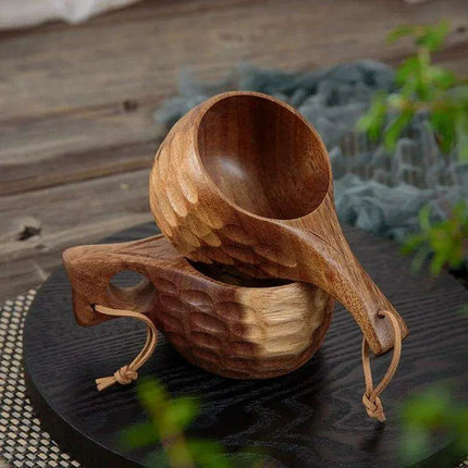 Rustic Acacia Wood Outdoor Mug - Elegant Camping Coffee & Milk Cup with Practical Rope Handle - Très Elite