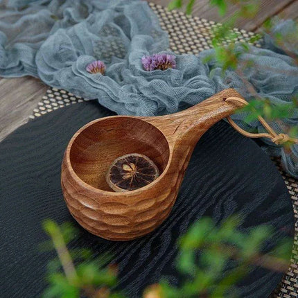 Rustic Acacia Wood Outdoor Mug - Elegant Camping Coffee & Milk Cup with Practical Rope Handle - Très Elite