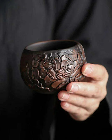 Yunnan Handcrafted Purple Pottery Tea Ceremony Set: Gaiwan Teapot and Cups for Elegant Brewing