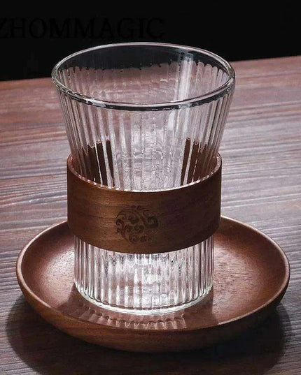 Sophisticated 300ml Transparent Glass Mug with Elegant Wooden Grip - Japanese-Inspired Drinkware for Coffee, Tea, and Beer