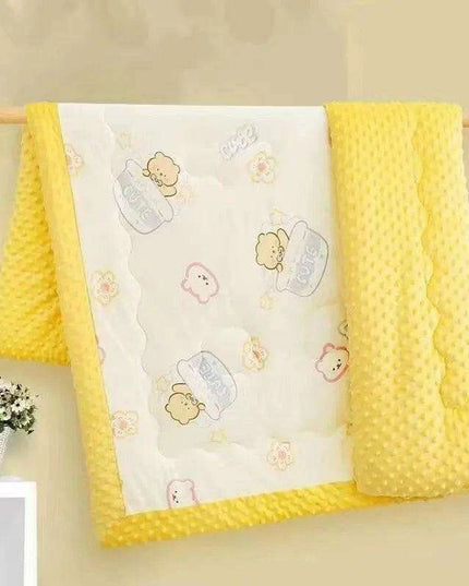 Adorable Plush Infant Blanket: Soft Comfort for Your Baby's Delicate Skin