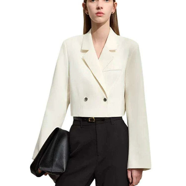 Sophisticated Spring Short Blazer with Structured Shoulder Pads - Chic Professional Outerwear
