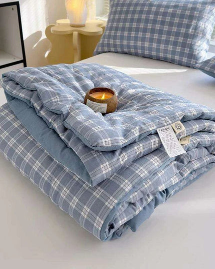 Elegant Green Plaid Double-Sided Summer Quilt - Luxurious Comforter for Queen Beds