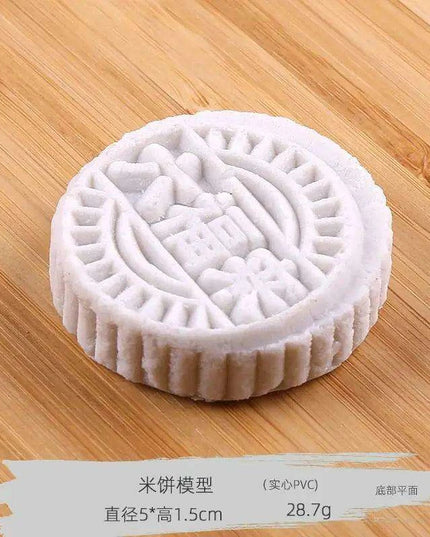 Whimsical Kawaii Mini Chinese Pastry Figurines - Adorable Collectible Delights