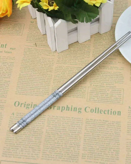 Nordic Chic Ceramic Utensil Organizer for Spoons and Chopsticks