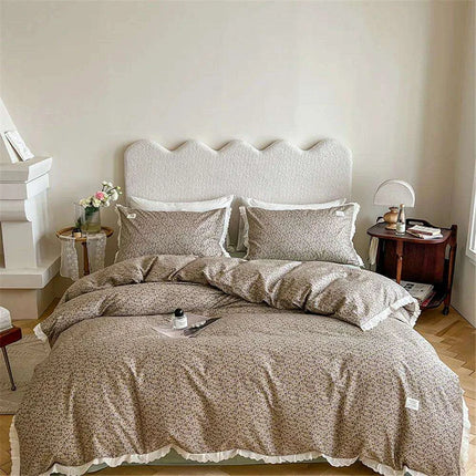 Vintage Lace Floral Egyptian Cotton 4-Piece Bedding Set with Shams