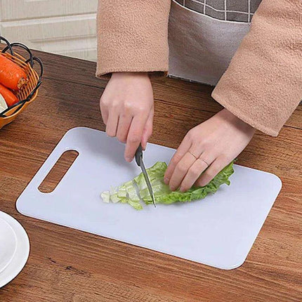Elegant Non-Slip Chopping Board - Your Essential Partner for Seamless Meal Preparation