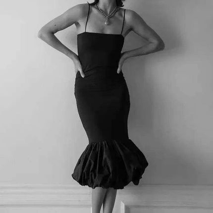 Sleek Black Spaghetti Strap Fishtail Evening Dress - High Waist Glamour for Women