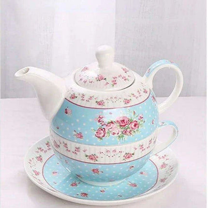 Elegant Floral Porcelain Tea Set for the Sophisticated Tea Connoisseur