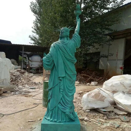 Sculpture outdoor-garden-decoration-high-quality-fiberglass-garden-large-liberty-statue