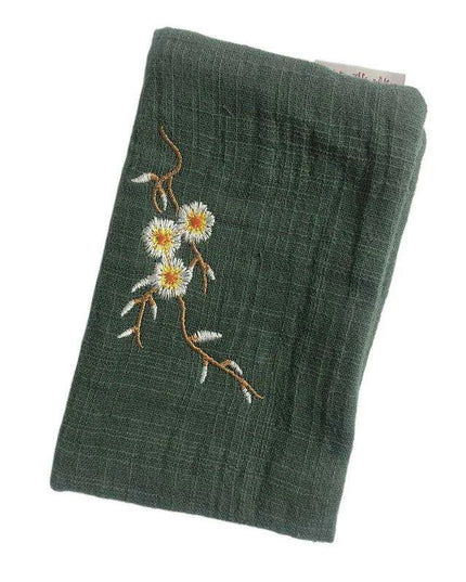 Elegant Japanese Matcha Tea Towel Set with Bamboo Whisk and Floral Design