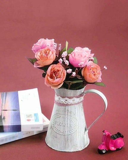 Retro Iron Vase with Distressed Hemp Rope - Elegant Floral Display for Home and Office Styling