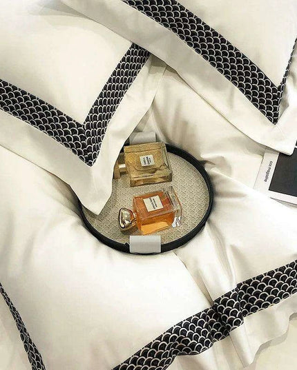 Premium 1000TC Egyptian Cotton White 4-Piece Embroidered Luxury Bedding Set with Duvet Cover, Pillowcases, and Bed Sheet