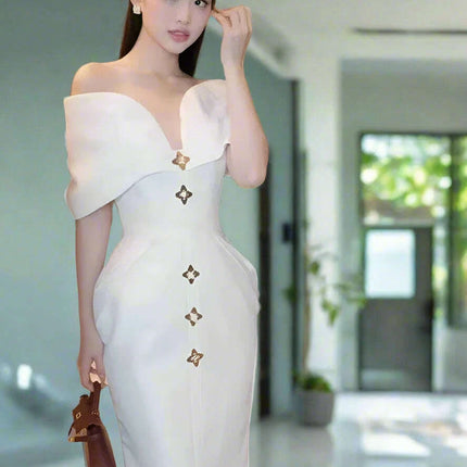 High-Waisted Evening Gown with Asymmetrical Neckline and Slit Detail