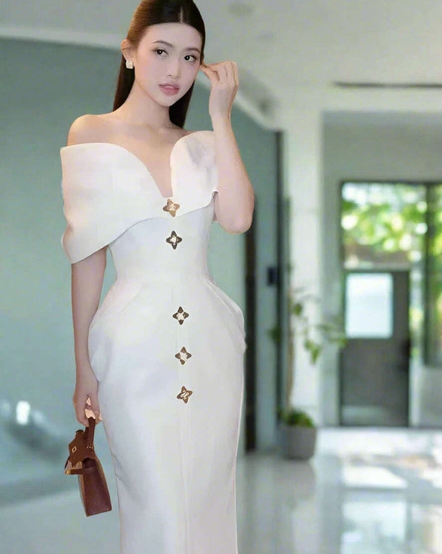 High-Waisted Evening Gown with Asymmetrical Neckline and Slit Detail