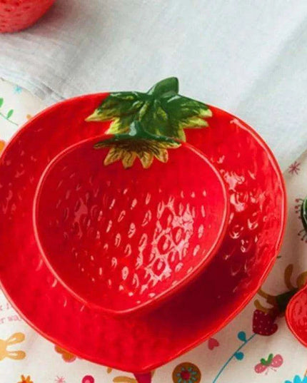 Charming Strawberry-Inspired Kids' Ceramic Dining Collection for Fun Mealtimes