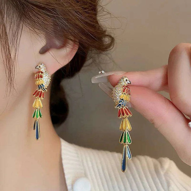 Bold Vintage-Inspired Tassel Earrings - A Must-Have Statement Piece for Fashion Enthusiasts