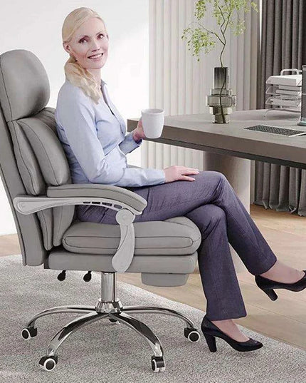 Ultimate Comfort Ergonomic Gaming Chair with Footrest and 360-Degree Swivel Action