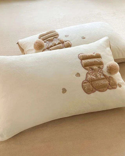 Luxurious Faux Rabbit Velvet Duvet Cover Set - Plush Bedding Collection with Pillowcases in Multiple Sizes