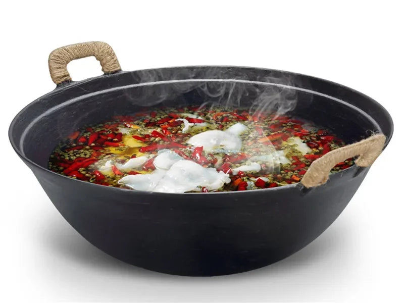 Hand-Forged Iron Wok with Cover - Traditional Style Pan for Gourmet Cooking