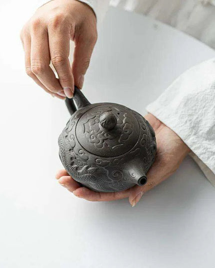 Exquisite Yixing Purple Clay Teapot for True Tea and Coffee Aficionados
