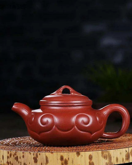 Artisan 180ml Yixing Purple Clay Teapot with Integrated Filter – Luxurious Zisha Infuser for Exceptional Tea Experiences