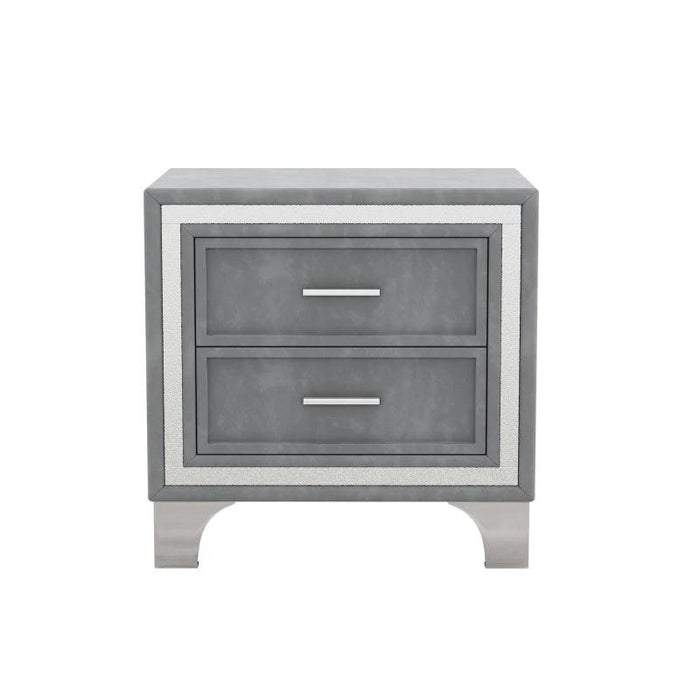 Luxurious LED-Illuminated Queen Bedroom Set with Crystal-Tufted Headboard and Nightstands - Modern Sophistication