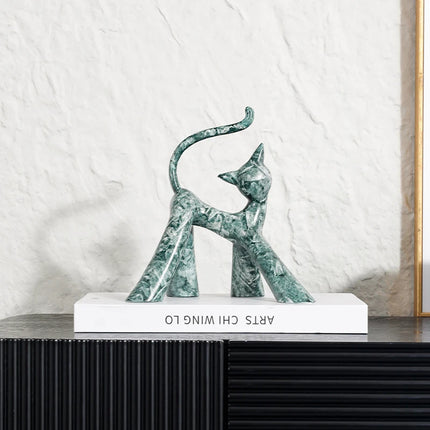 Resin Cat Ornament Cat Statue Birthday Gift Ornament Minimalist Decoration Resin Crafts Living Room and Bedroom Home Decoration resin-cat-ornament-cat-statue-birthday-gift-ornament-minimalist-decoration-resin-crafts-living-room-and-bedroom-home-decoration