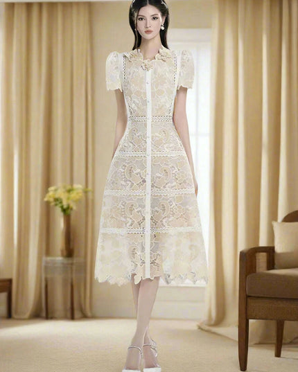 Elegant Floral Evening Dress with Ruffle Collar