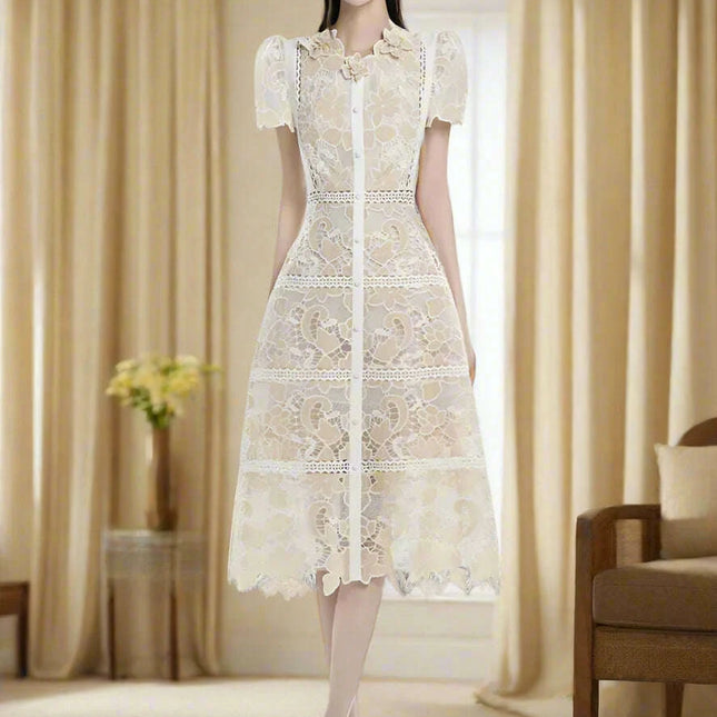 Elegant Floral Evening Dress with Ruffle Collar