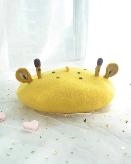 Charming Handcrafted Pumpkin Wool Beret with Leaf Embellishments for Fall and Winter Fashion